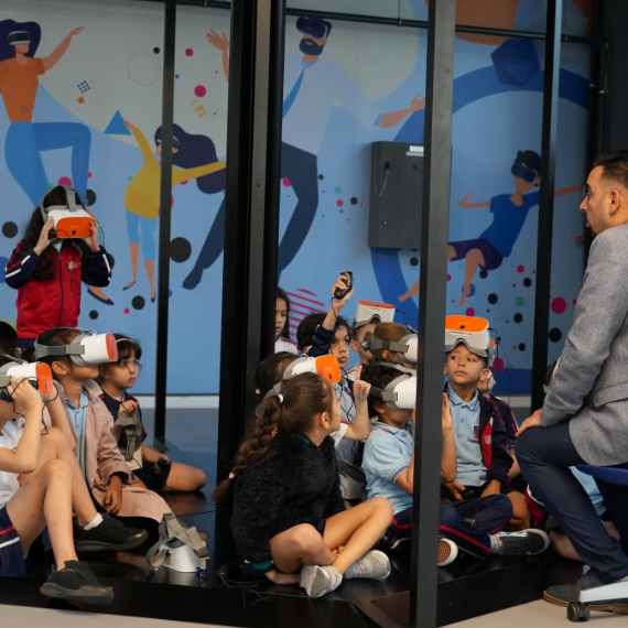 Creating challenging and well-equipped spaces to inspire and motivate at Virtual hub
